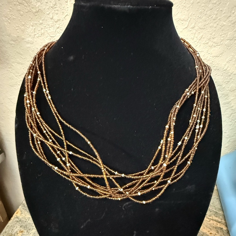 Hand made brown beaded necklace - Picture 1 of 3